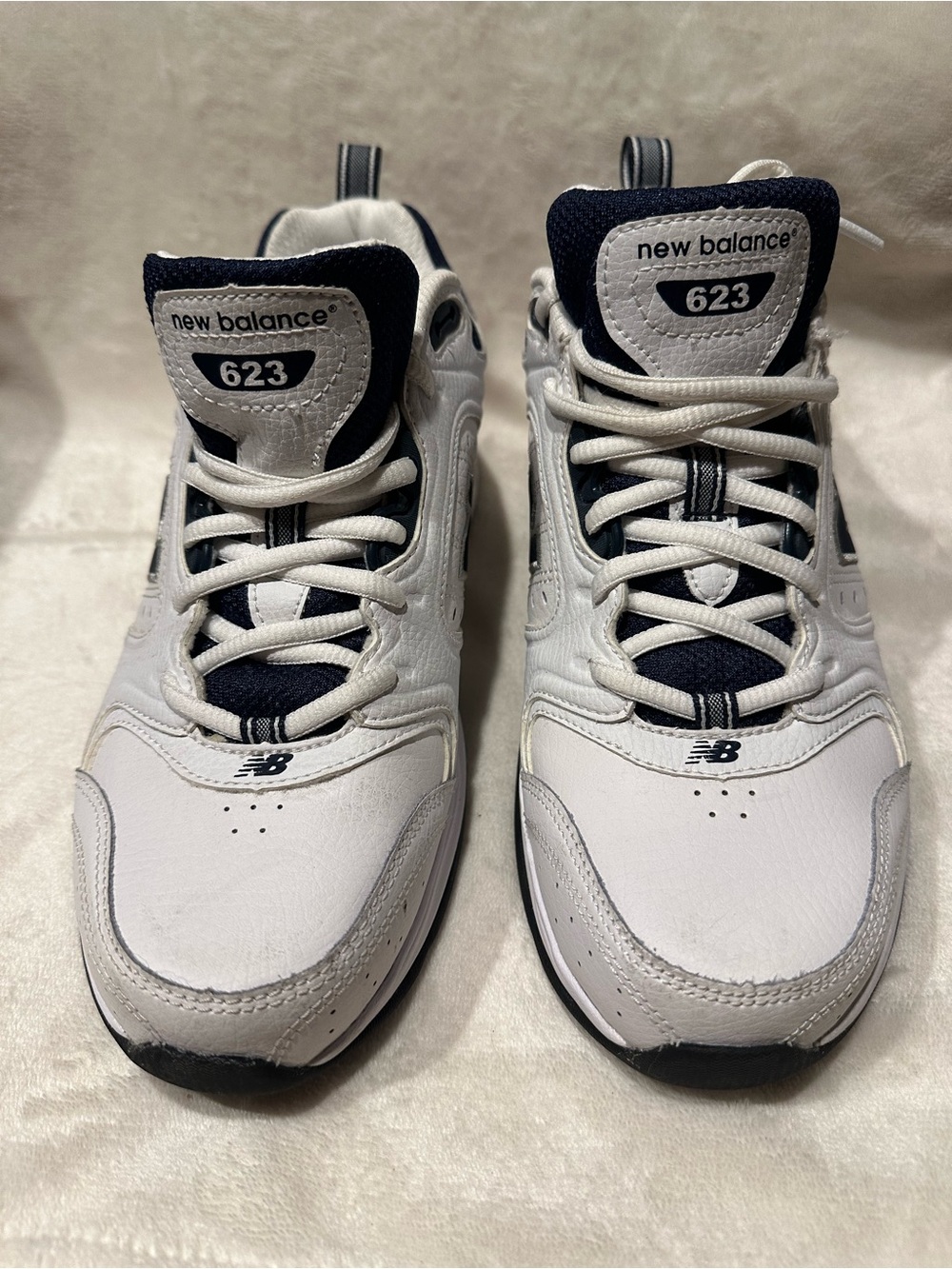 New Balance Mens 623 Running White Navy Shoes Sneakers Size 9 Walking Athletic
